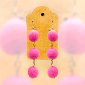 Pom Pom earrings